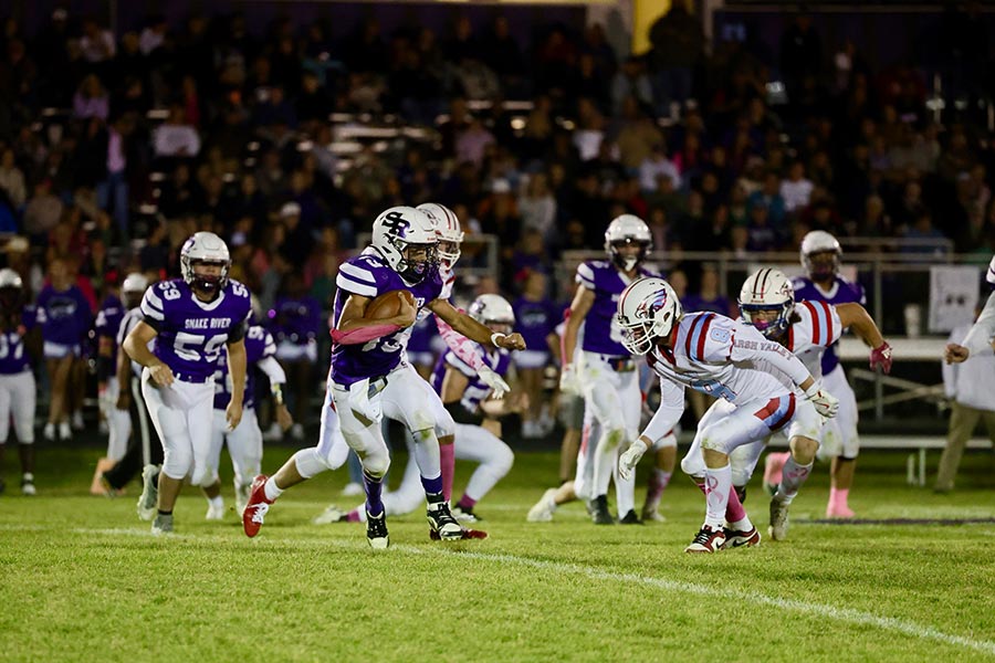  Snake River earns upset win over Marsh Valley behind surprising star performance 