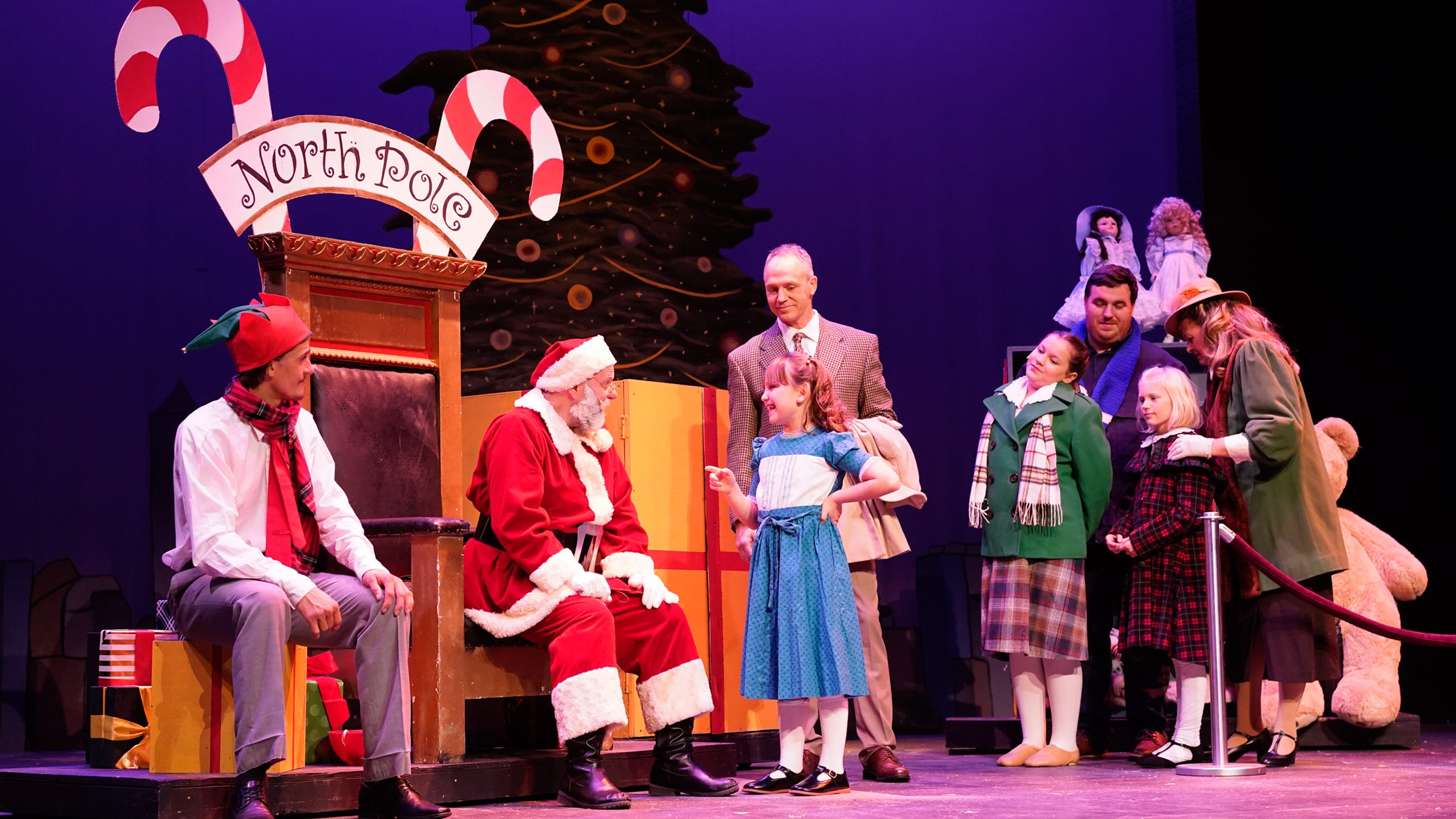   
																Croswell Opera House stages Christmas classic 'Miracle on 34th Street' 
															 