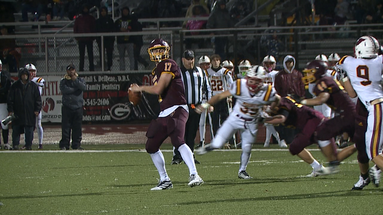  Skripac’s 5TD game pushes South Range to regional final 