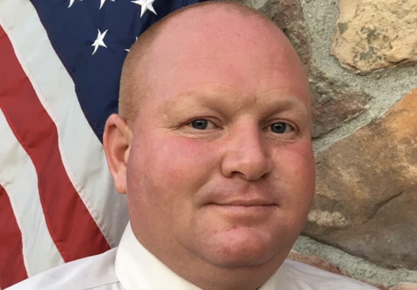  Embattled police chief hired back in New Holland despite controversies 