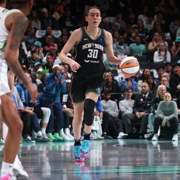  New York Liberty Win Game 2 to Even W.N.B.A. Finals 