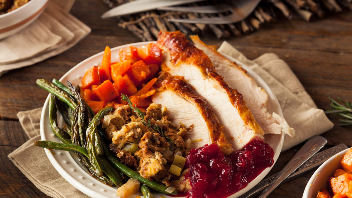  This Ohio Restaurant Serves One Of The Best Thanksgiving Dinners In The US 