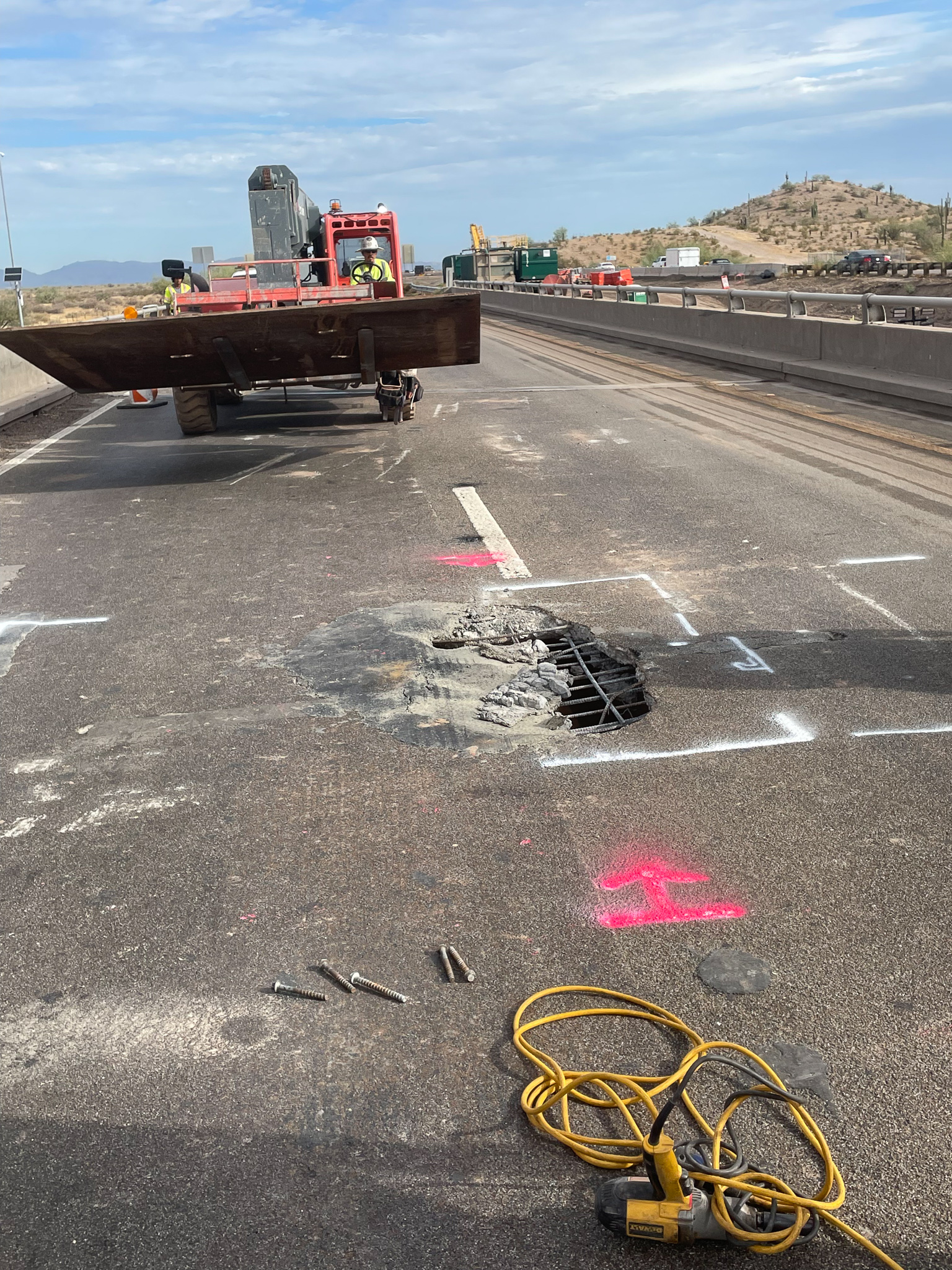  Eastbound I-10 partially reopens after overnight closure for emergency bridge work 