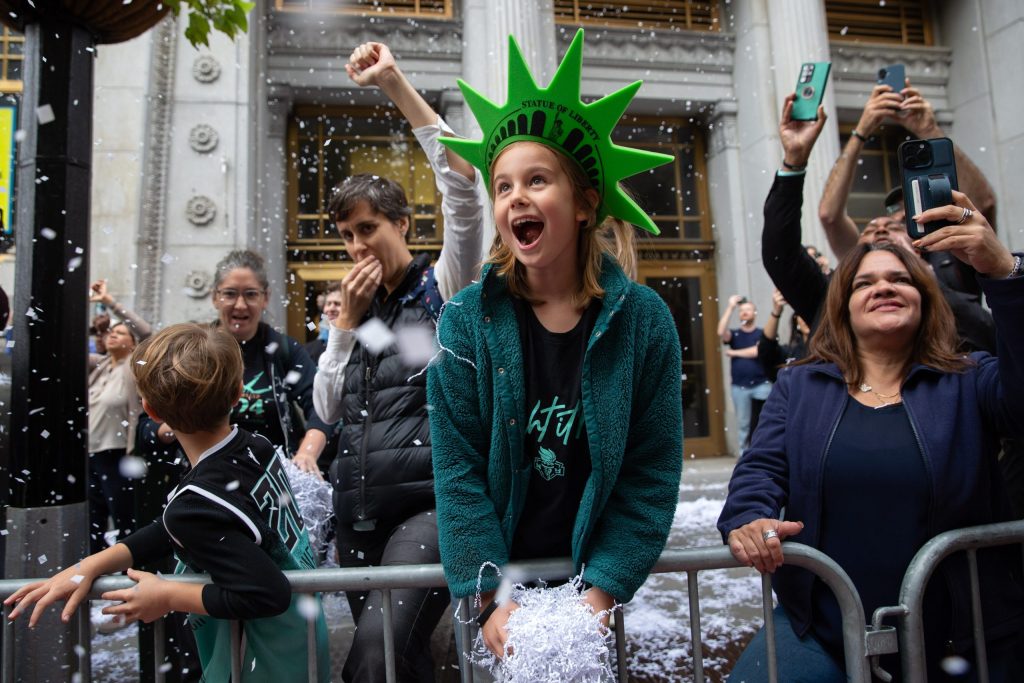  Liberty Lovers Young and Old Celebrate Championship That Was ‘Long Time Coming’ 