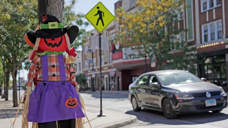  This Halloween, be safe when trick-or-treating by watching for cars 