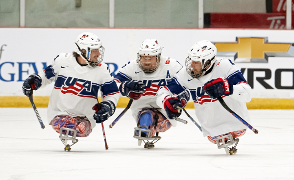  U.S. National Sled Team Defeats Italy 9-2 at Para Hockey Cup 