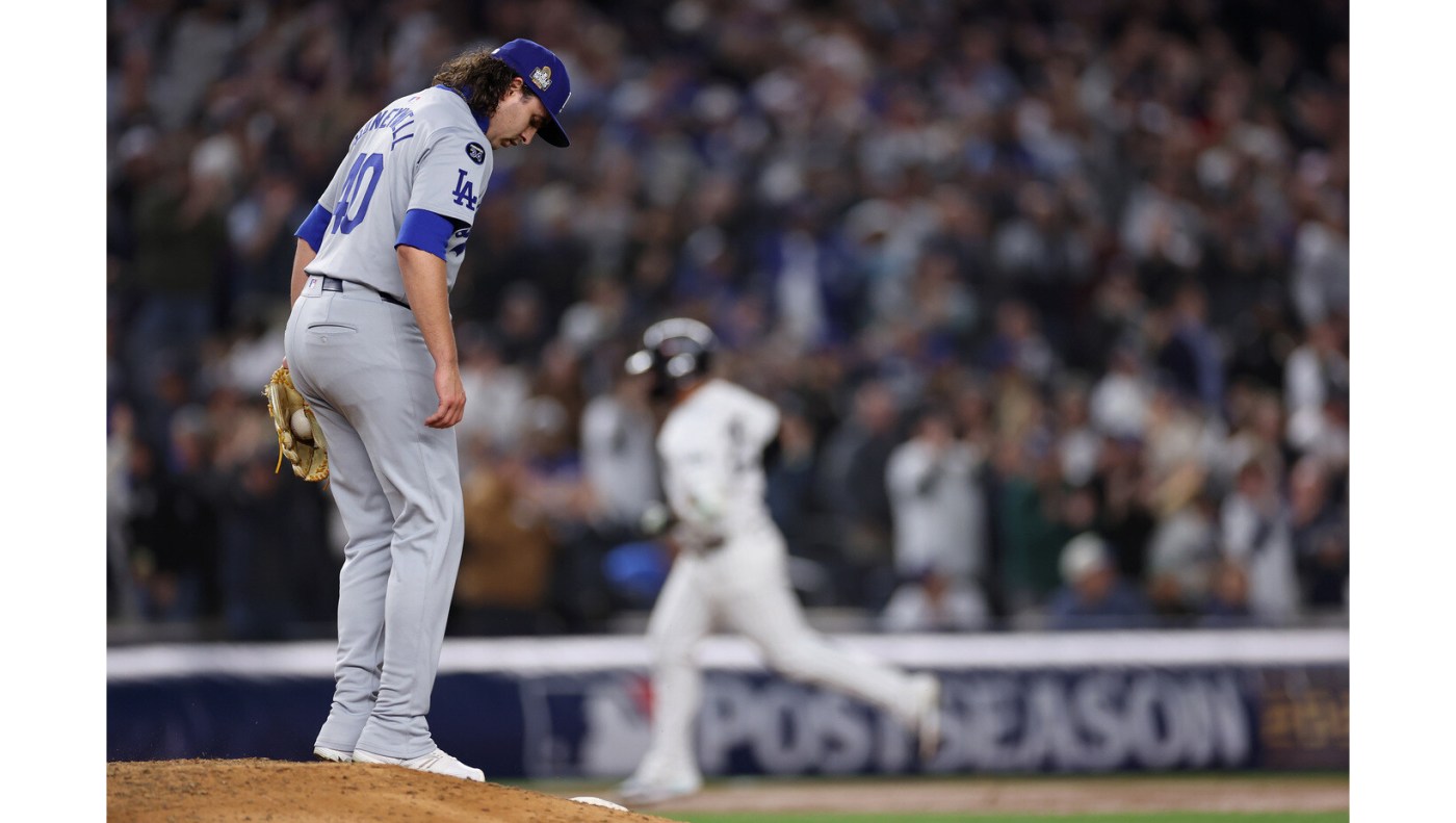  Alexander: Yankees stay alive, but is there reason for Dodger fans to worry? 