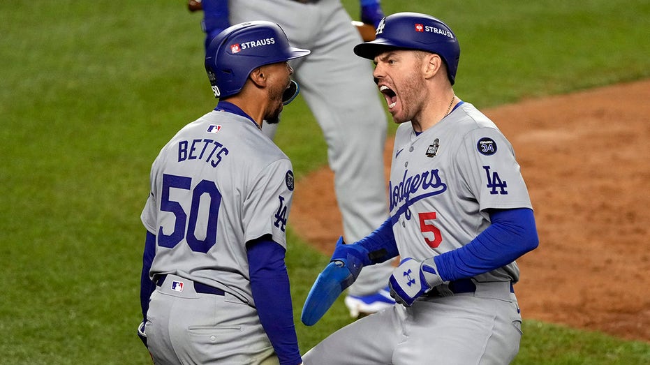  Dodgers win World Series after incredible Game 5 comeback over Yankees 