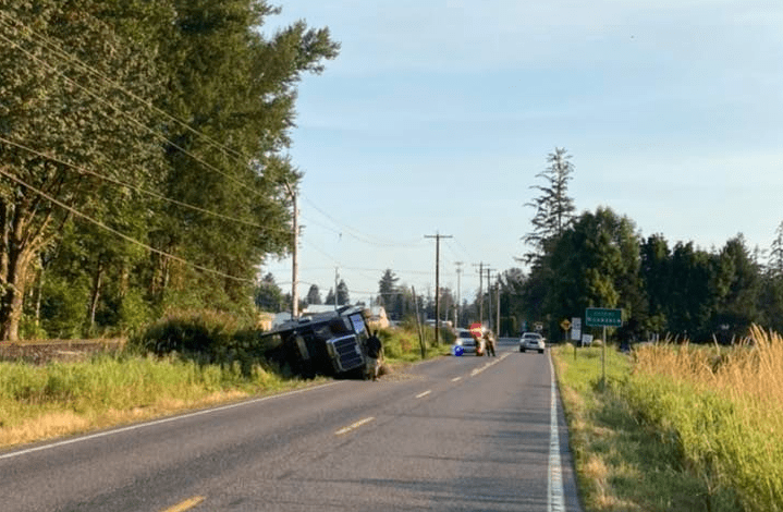  UPDATED: Rollover semi-truck crash knocks out power around Nooksack/Everson 