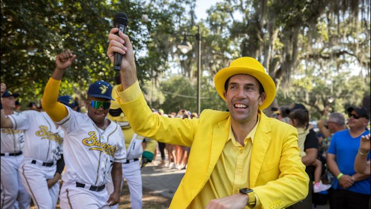  The Savannah Bananas are still coming to Tampa Bay despite damage to Tropicana Field from Milton 