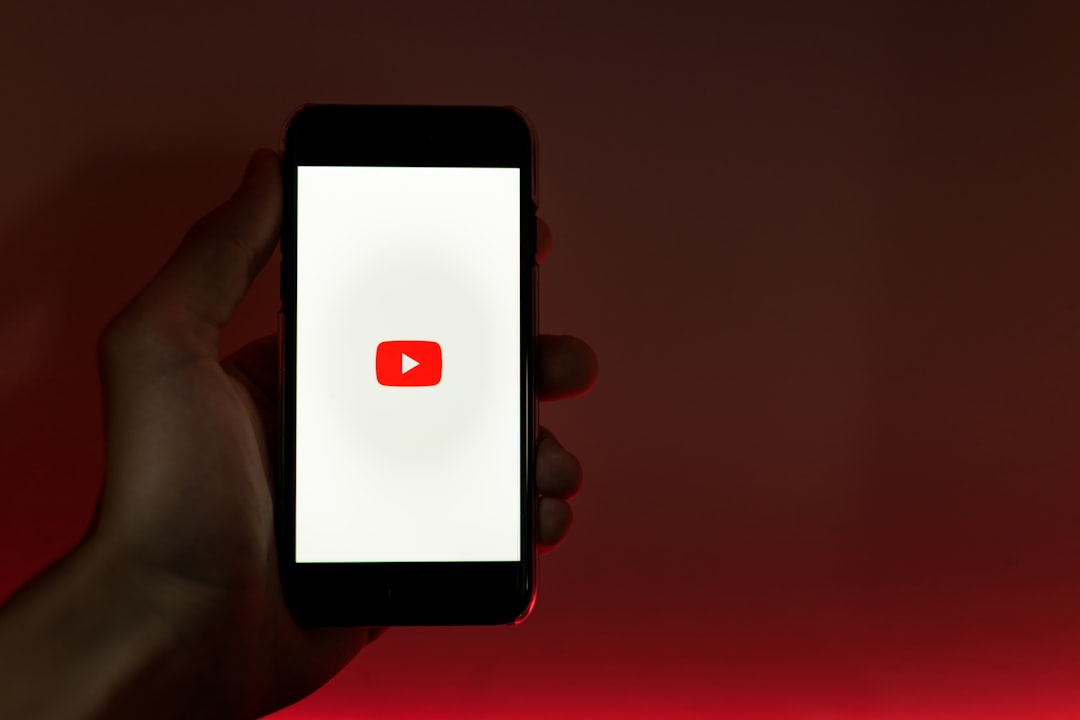  Russia Fines Google $20 Decillion For Blocking Channels on YouTube 