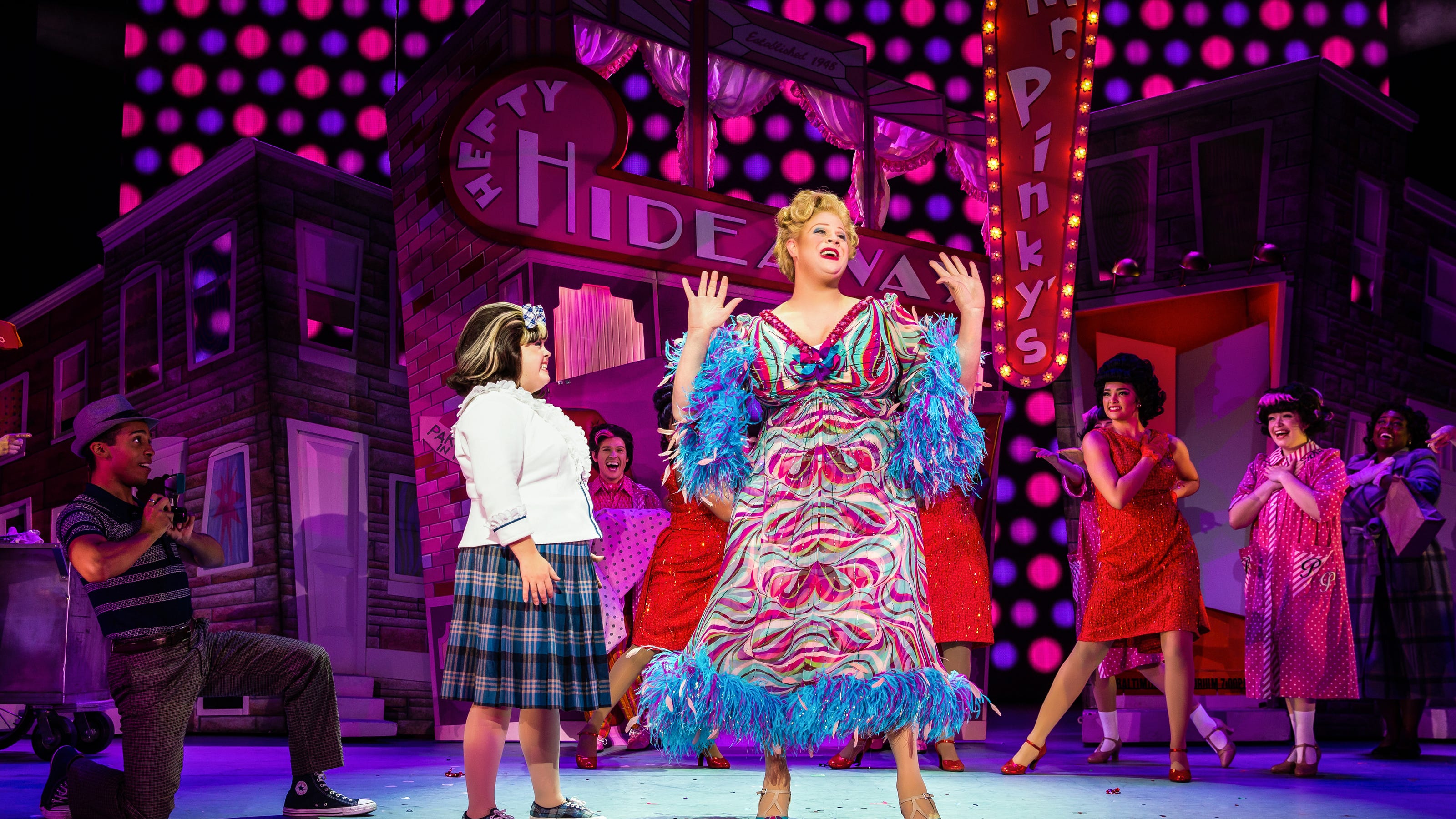   
																Stark County native sees Edna role in ‘Hairspray’ as ‘greatest gift’ 
															 