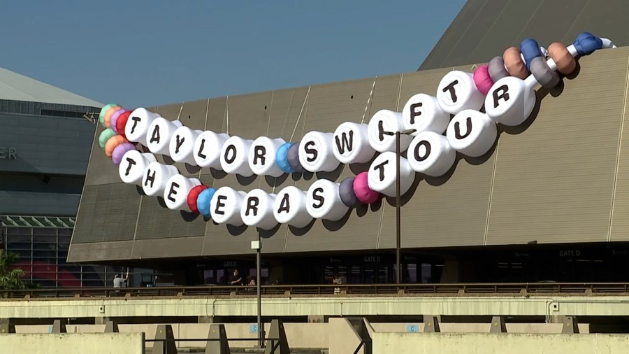  NOLA's giant friendship bracelet traded to friends in Indianapolis 