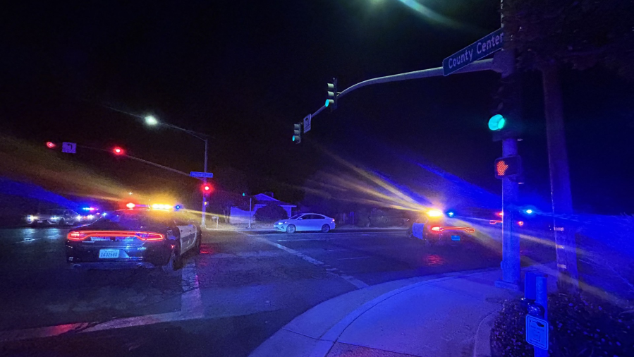  Rollerblader struck by vehicle in Visalia, police say 