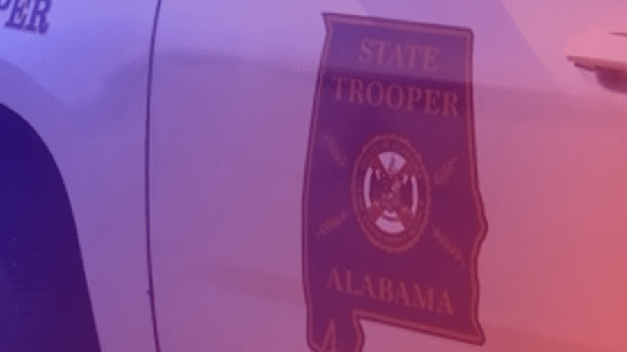  Woman killed, Arab man airlifted after head-on collision in Blount County 