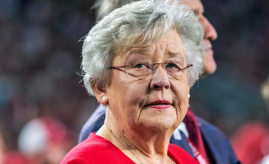  Kay Ivey receives medical attention at Caroleene Dobson campaign event 