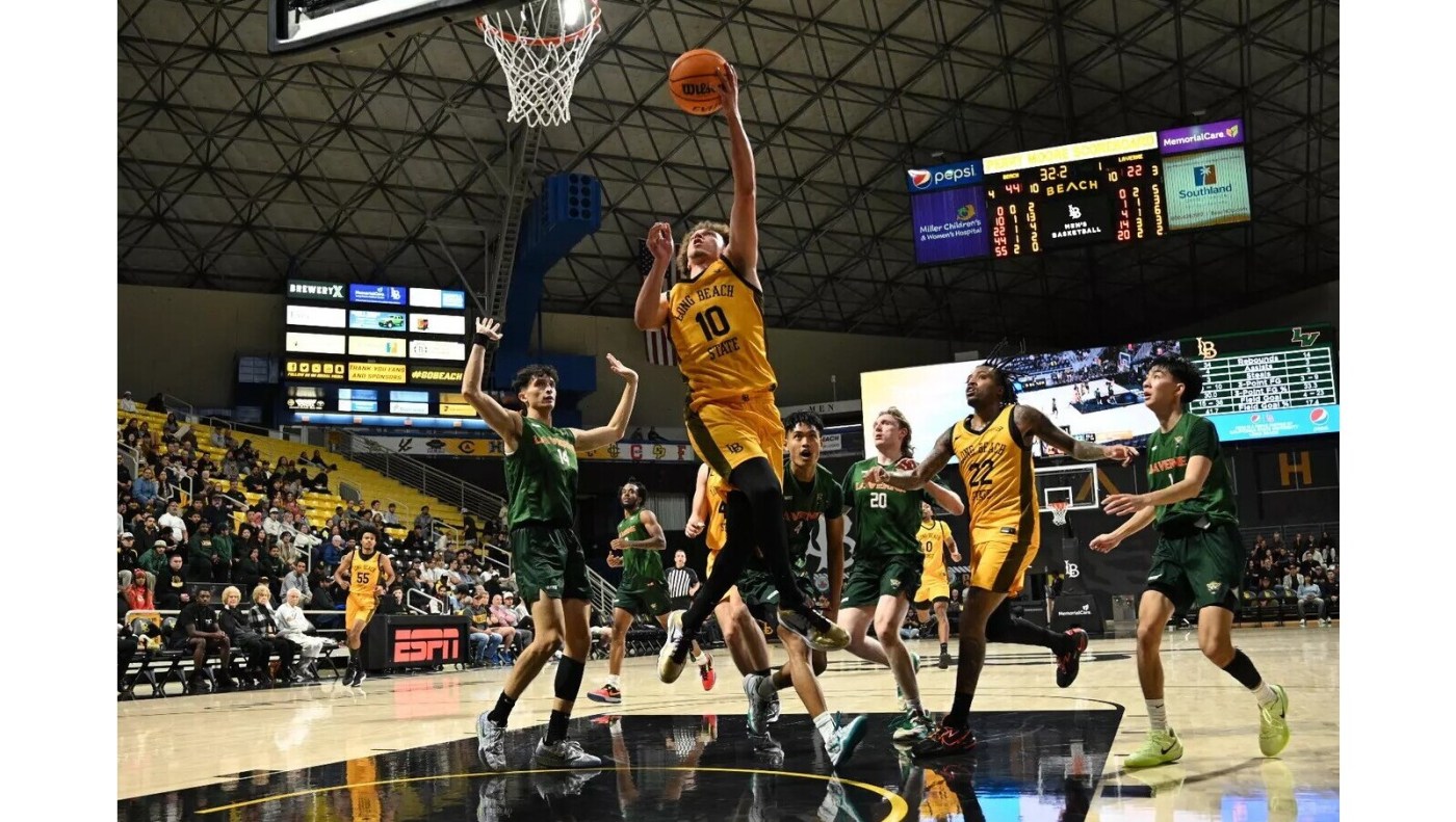  Long Beach State begins Chris Acker era with blowout of La Verne 