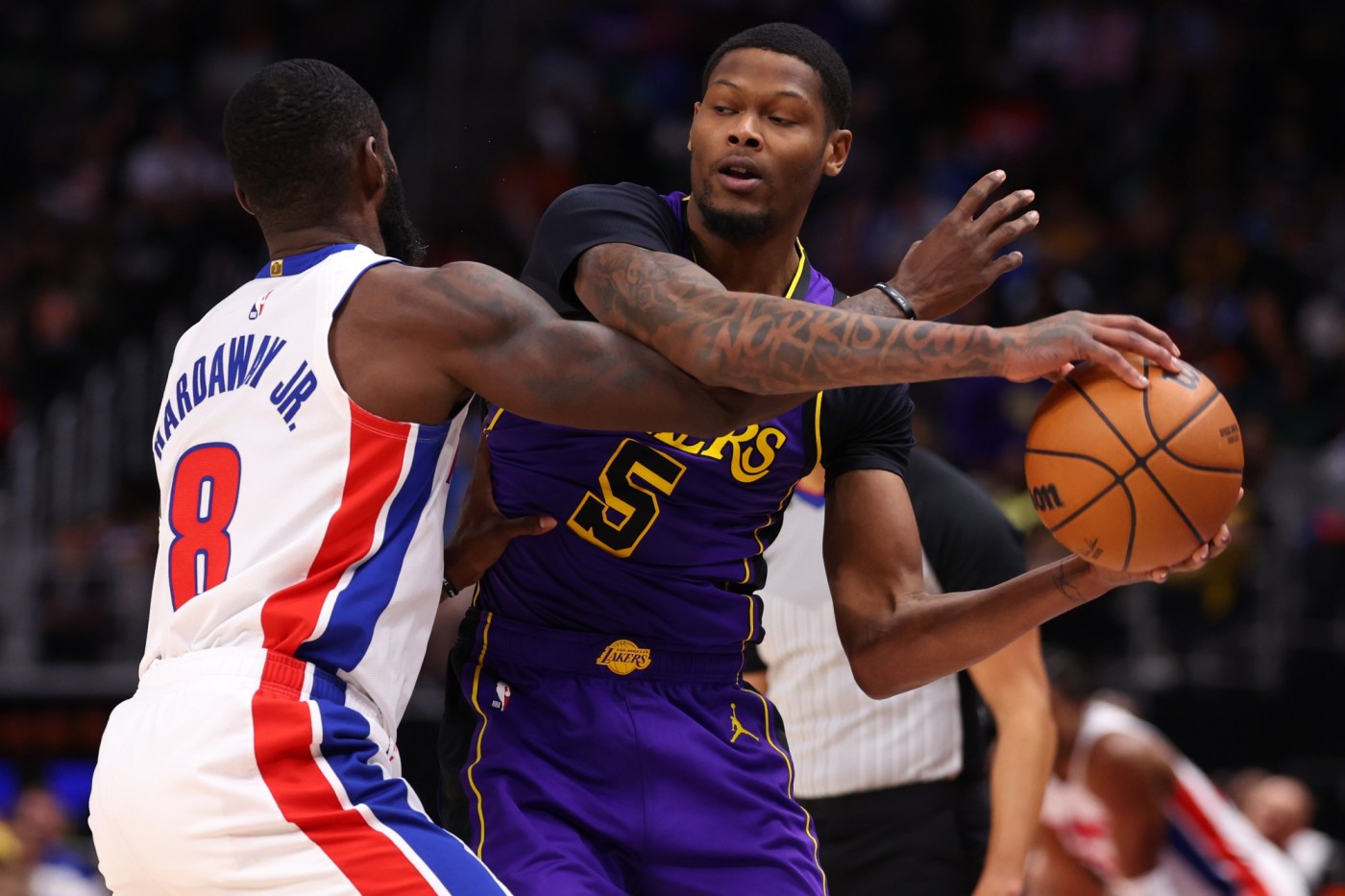  Cam Reddish makes debut in Lakers’ rotation: ‘He certainly earned some trust’ 