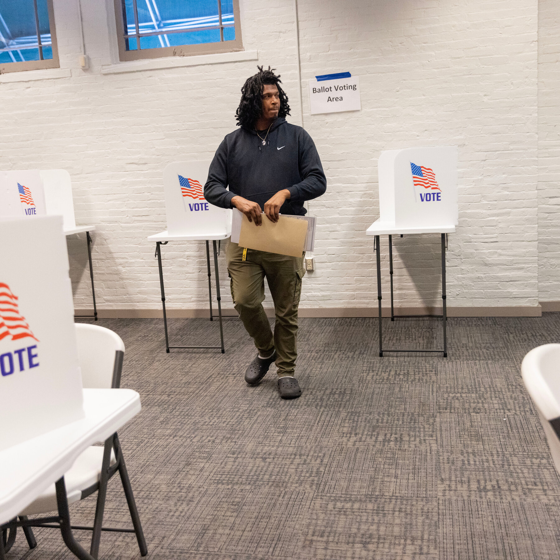  Black Voters Weigh Character, Policies and Politics at the Polls 