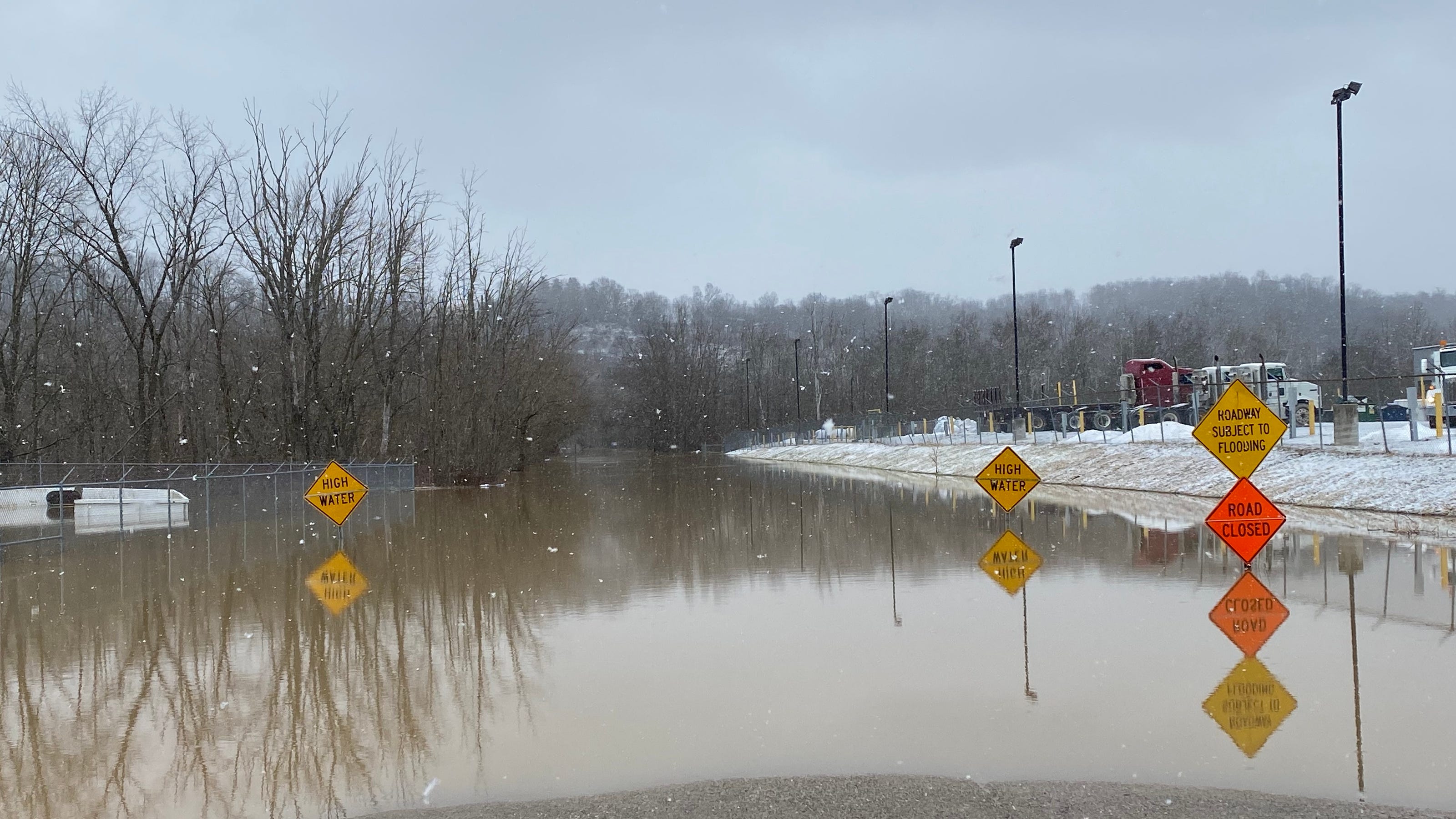  Flood waters lead to minor accidents, stranded vehicles in Guernsey County 