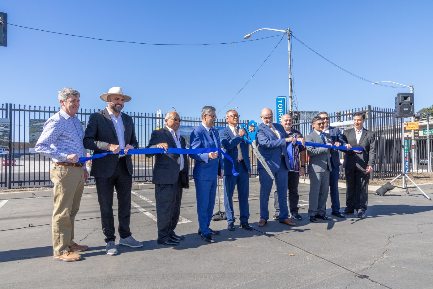  Torrance celebrates 405 freeway project completion 