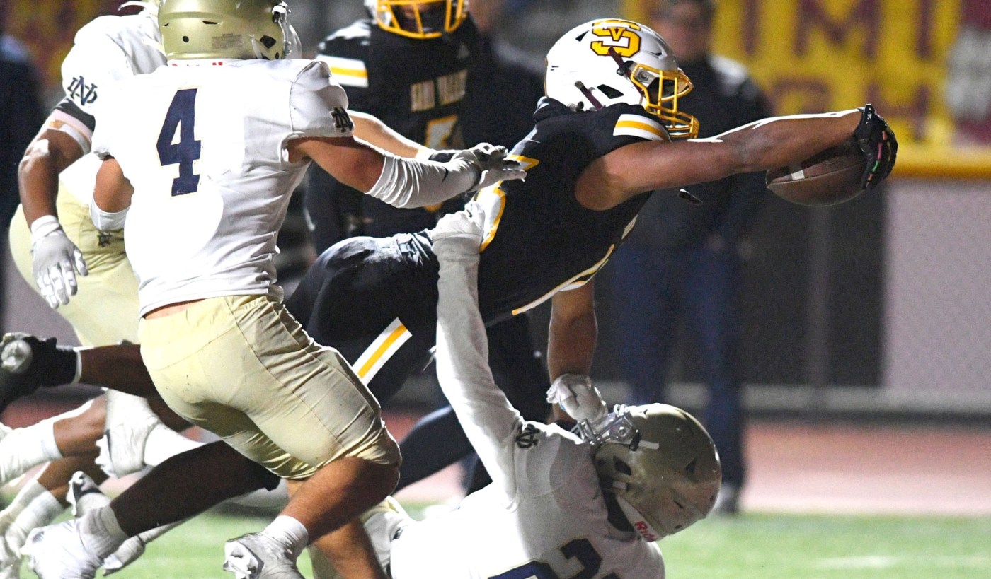  Simi Valley beats Notre Dame in CIF Southern Section Division 3 football playoffs 