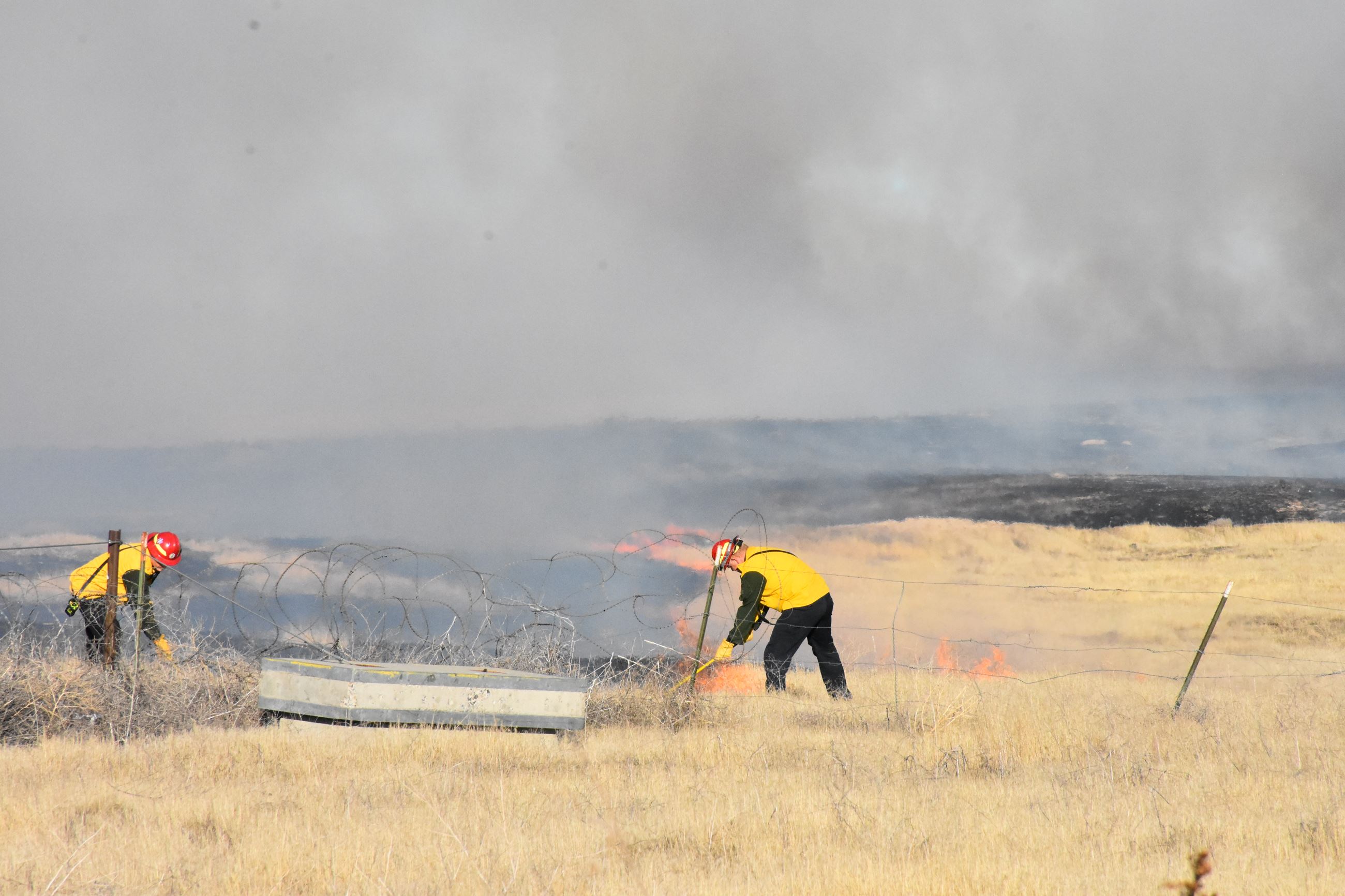   
																Fire burns approximately 90 acres west of Idaho Falls 
															 