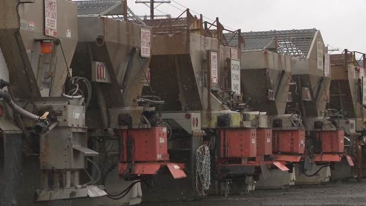  Spokane streets crews employ 'wait and see' response to first real snowfall expected Wednesday 