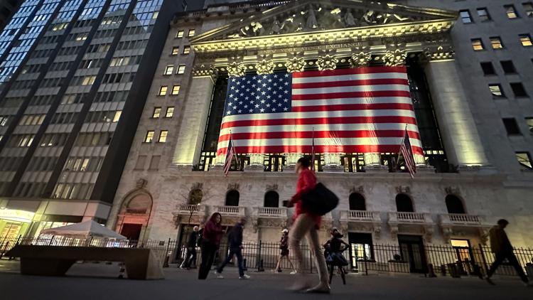  FBI officials arrest Florida man charged with plot to attack New York Stock Exchange 