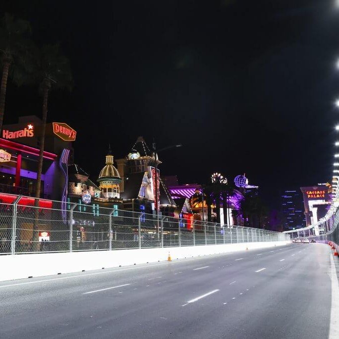  How Formula 1 Turns America’s Most Famous Road Into a Race Track 