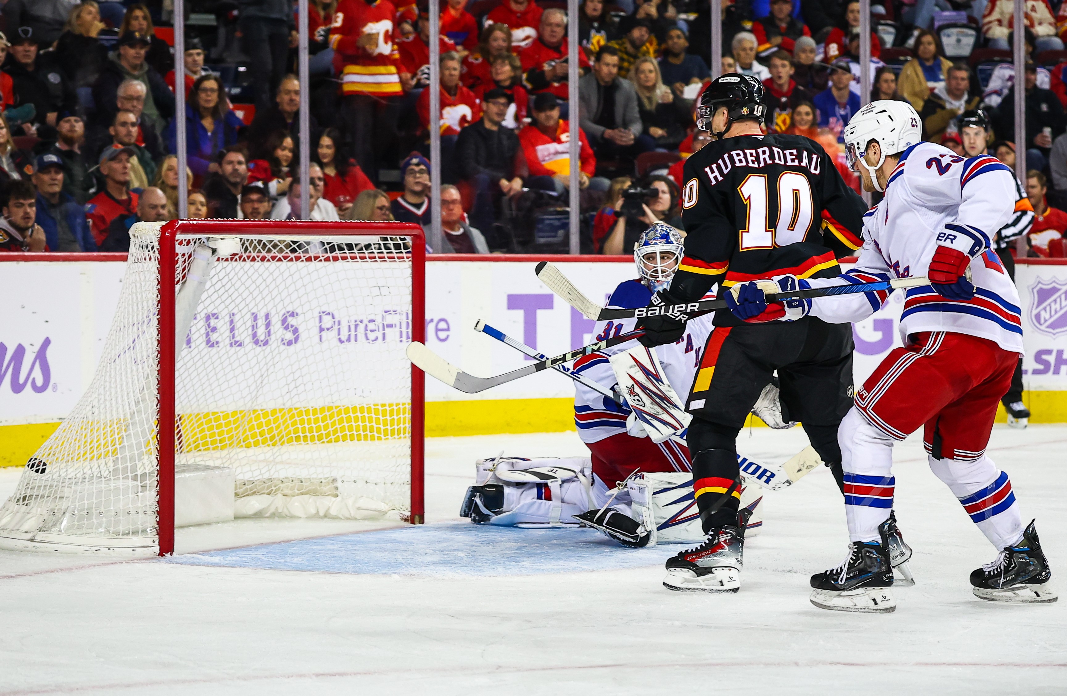  Rangers rip no call on hand pass which led to key Flames goal in loss 