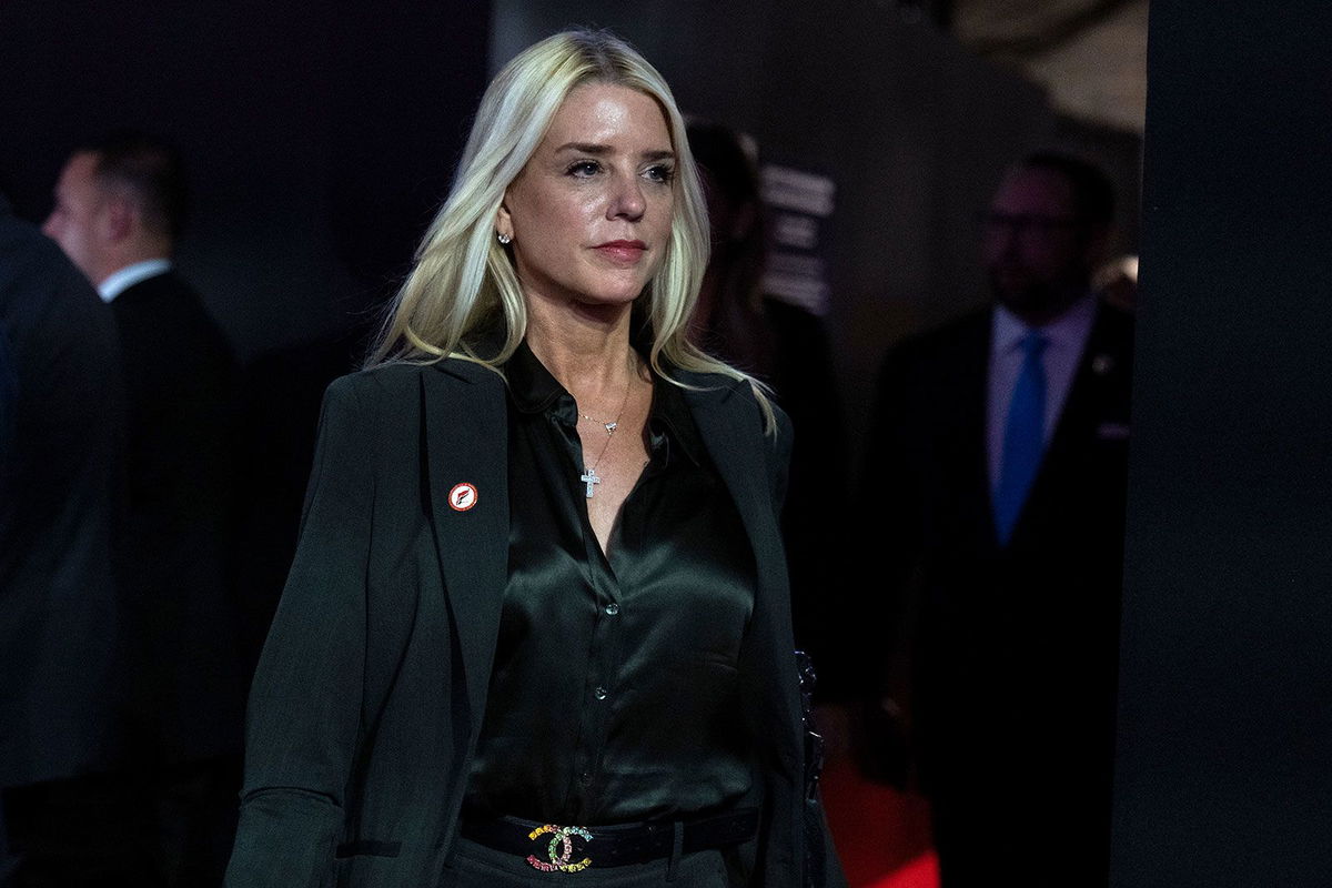  Trump names Pam Bondi as his pick for attorney general after Gaetz drops from consideration 