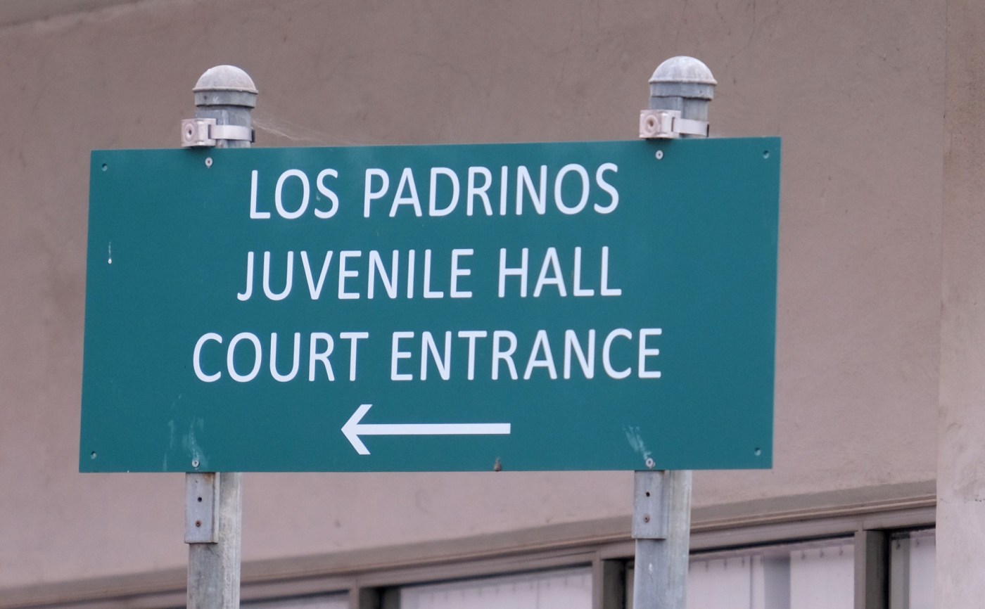  State regulators, advocates prepare to sue if LA County refuses to close troubled juvenile hall 