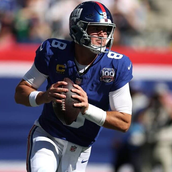  New York Giants Release Quarterback Daniel Jones 