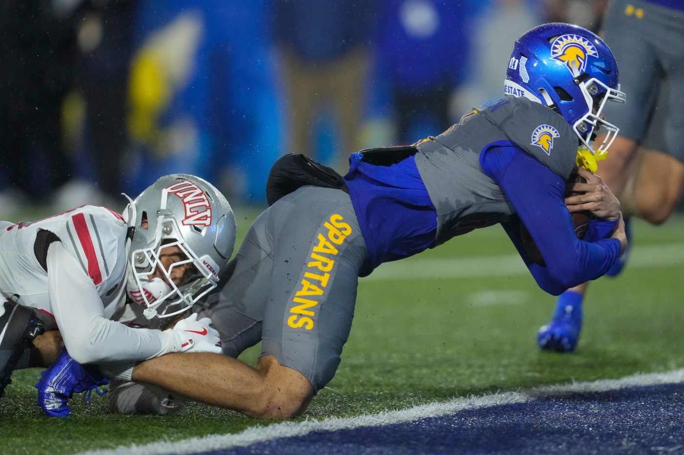  San Jose State loses at home to UNLV on a sloppy night in the rain 