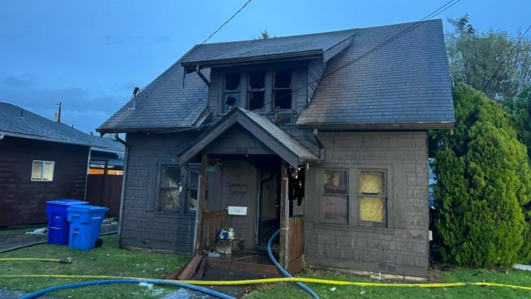  Elderly woman dead in Kelso house fire 