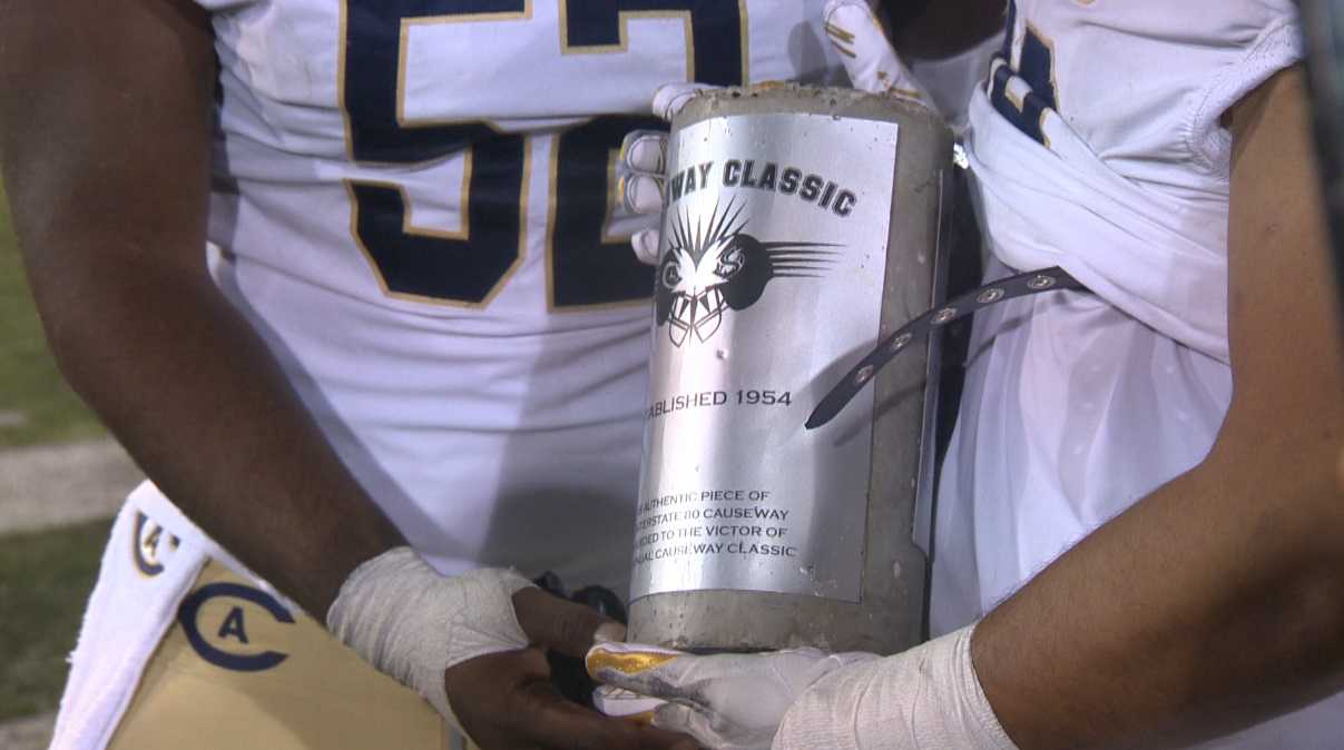  UC Davis wins 2nd straight Causeway Classic against Sacramento State 