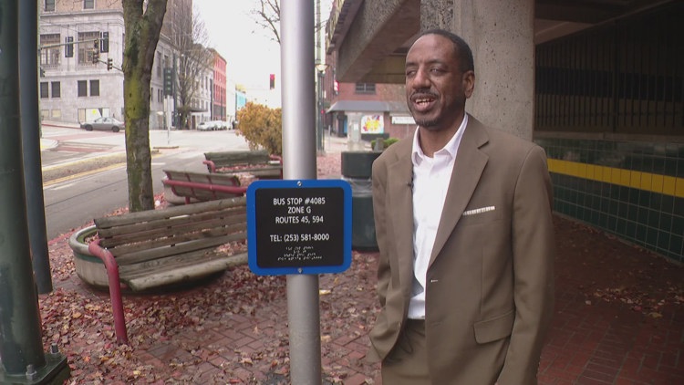  Pierce Transit installs new accessible signage as part of pilot project 