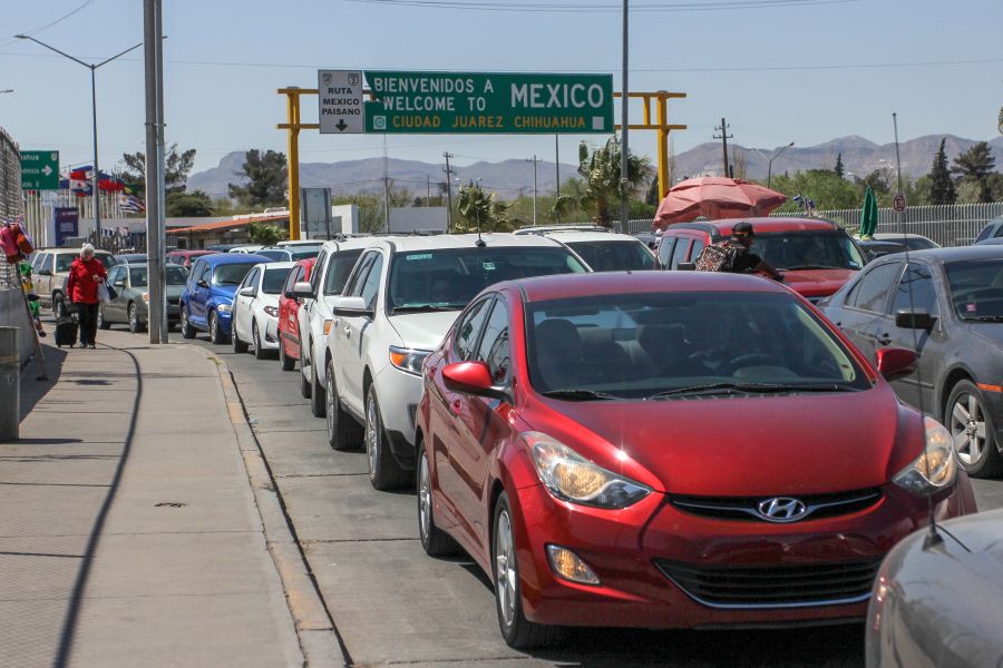  Juarez to fine motorists who 'cut in line' at border crossings 