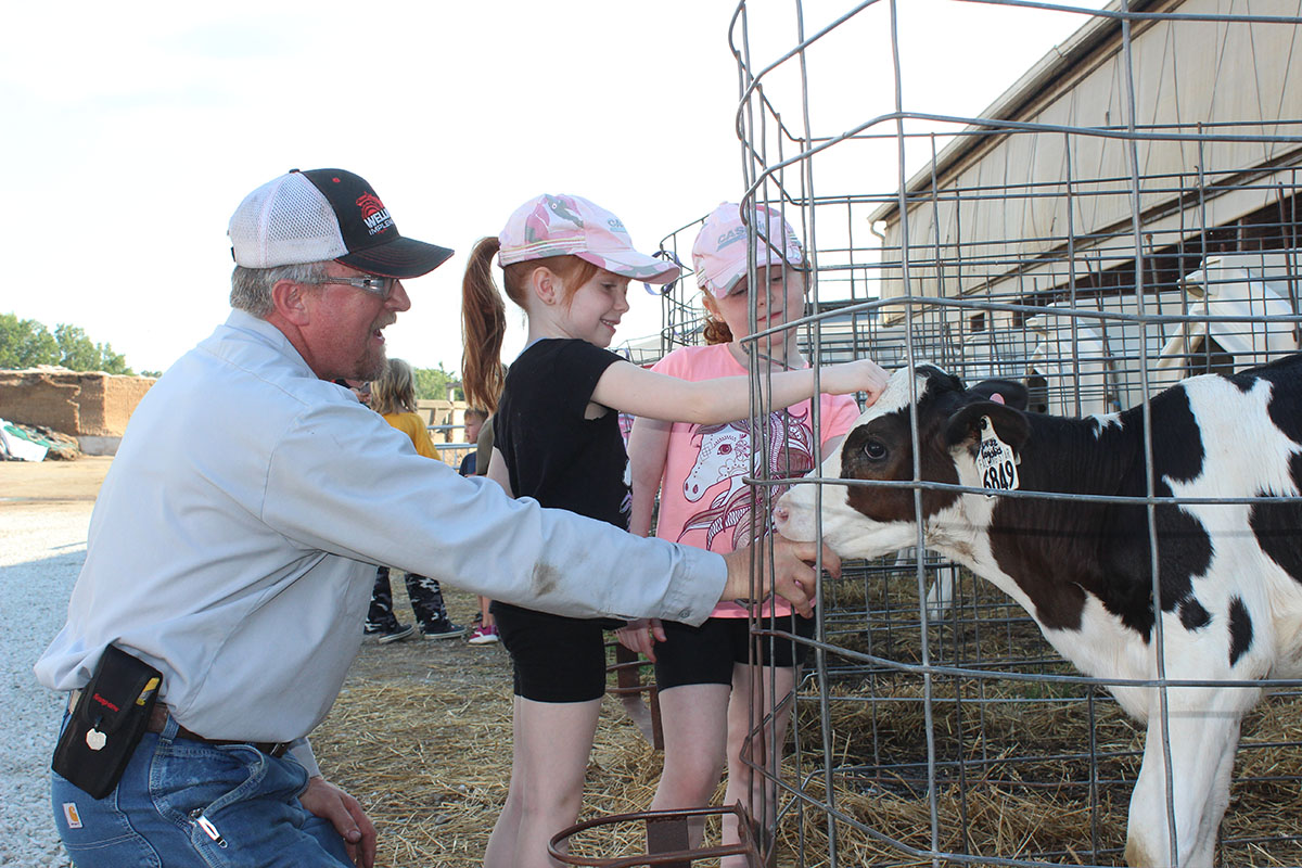  Dairy Twilight Tour at Falling Star Farm focuses on family, community, state of industry 