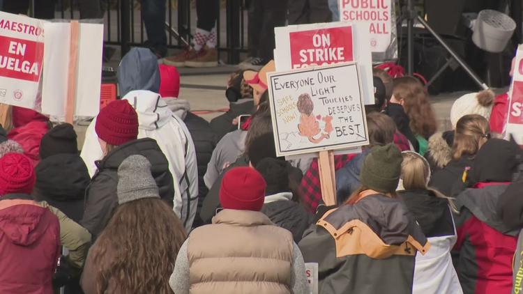  Albany schools will remain closed Monday as district and union reach tentative deal 