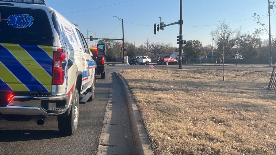  One injured in south Wichita crash 