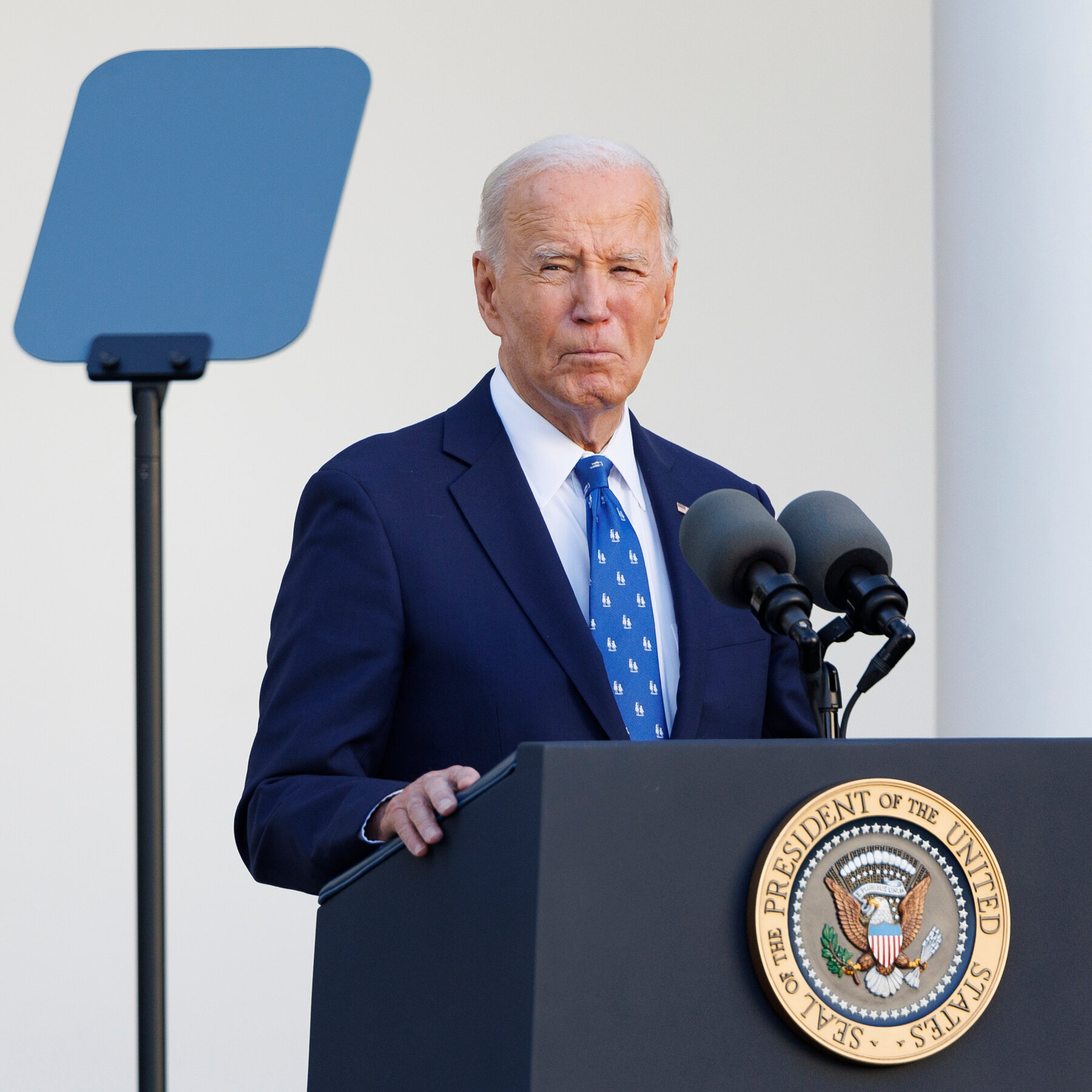  In Pardoning His Son, Biden Echoes Some of Trump’s Complaints 