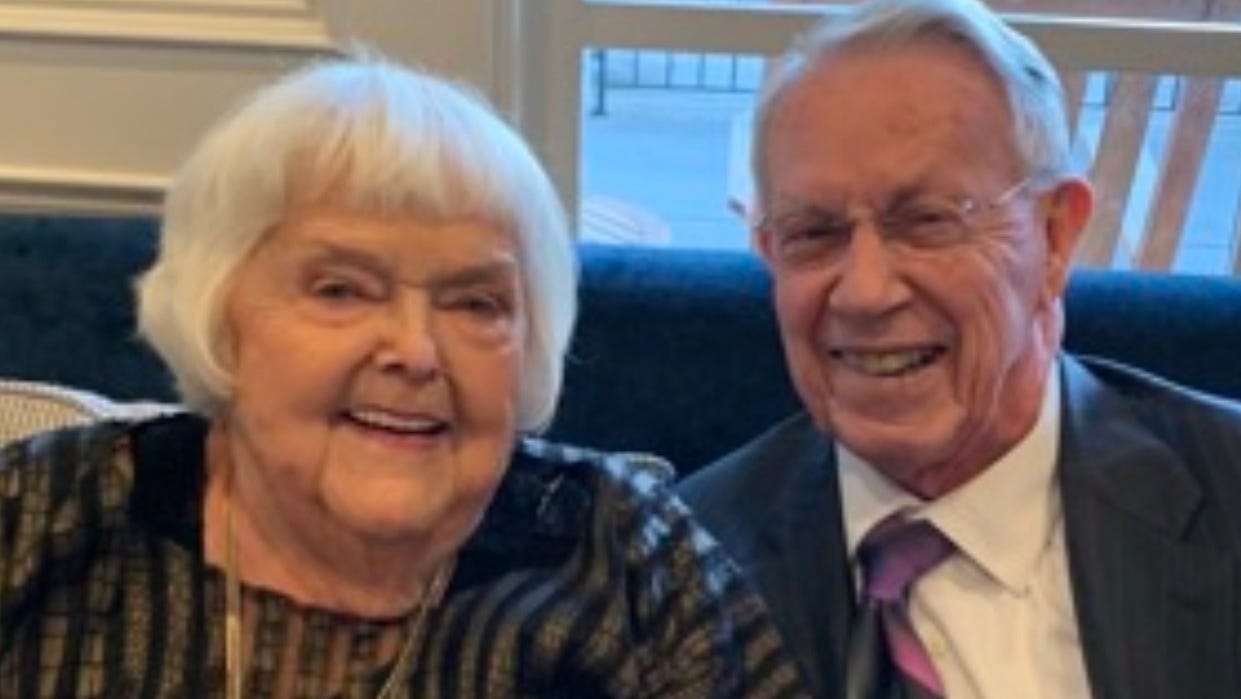  Moshers to mark 70th wedding anniversary 