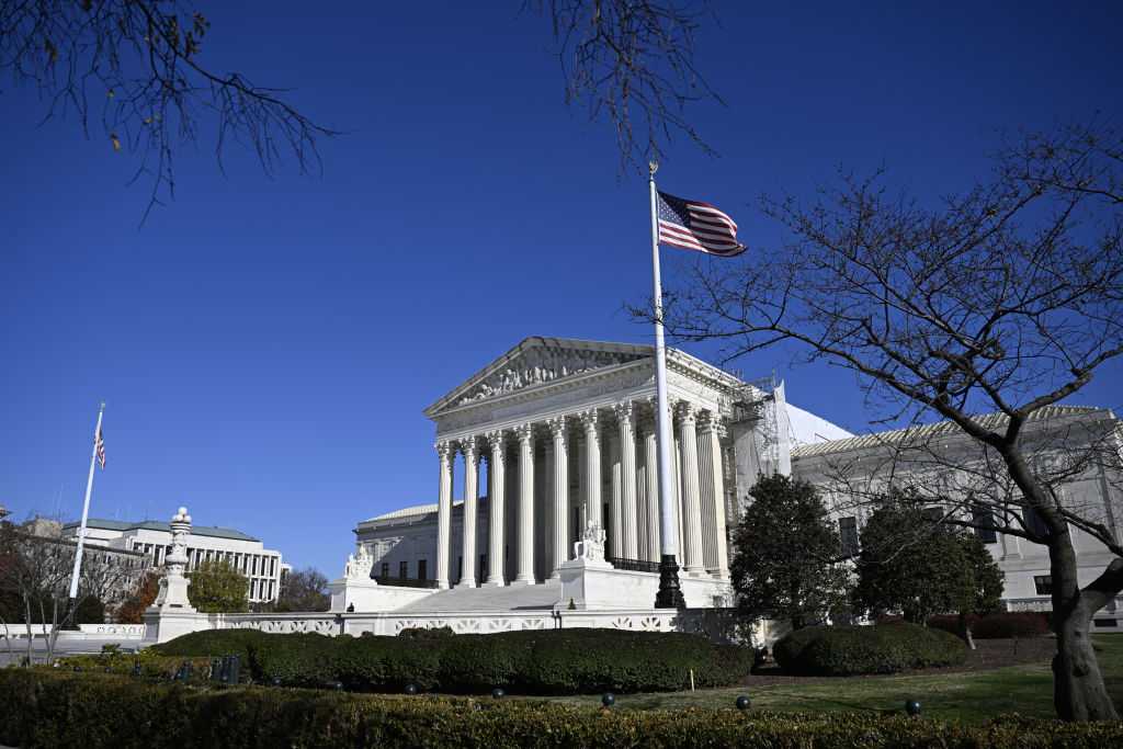  Supreme Court hears arguments on transgender healthcare for minors 