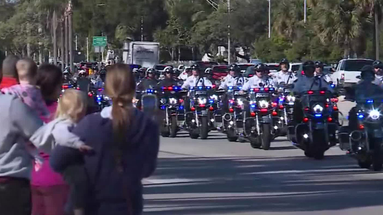  Memorial service held in Florida for 3 sheriff's deputies killed in crash 