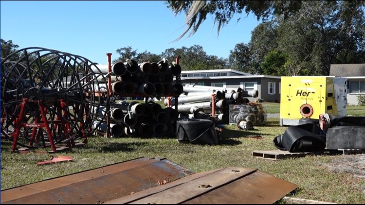  Flood-weary neighbors worry as U.S. Army Corps of Engineers removes pumps from Lake Bonny 