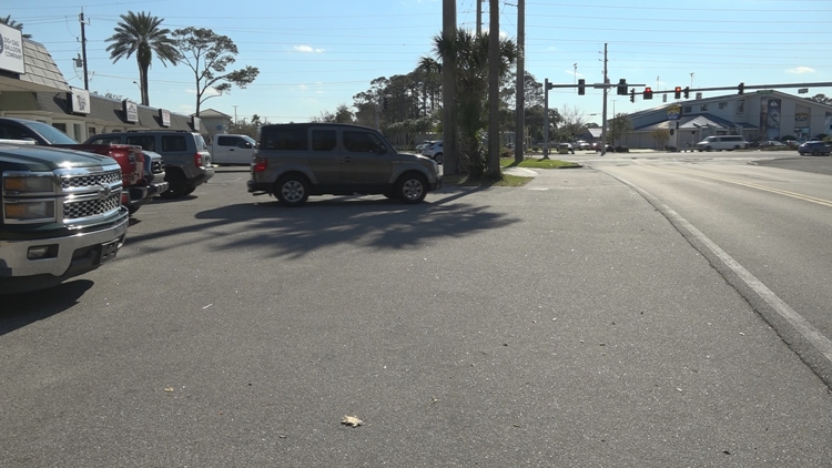  Atlantic Beach leaders look to improve safety at problem intersection 