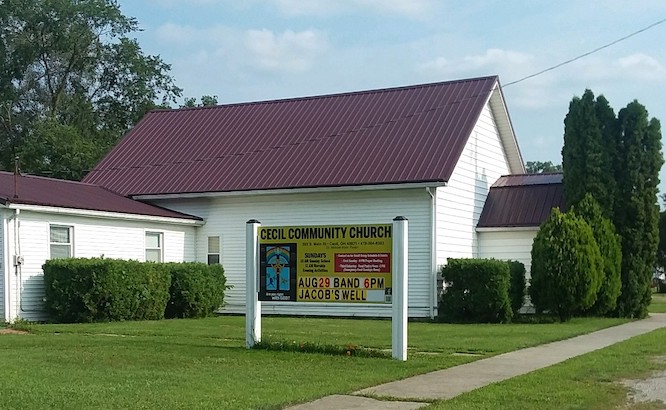  Cecil Community Church Gets a Sign 