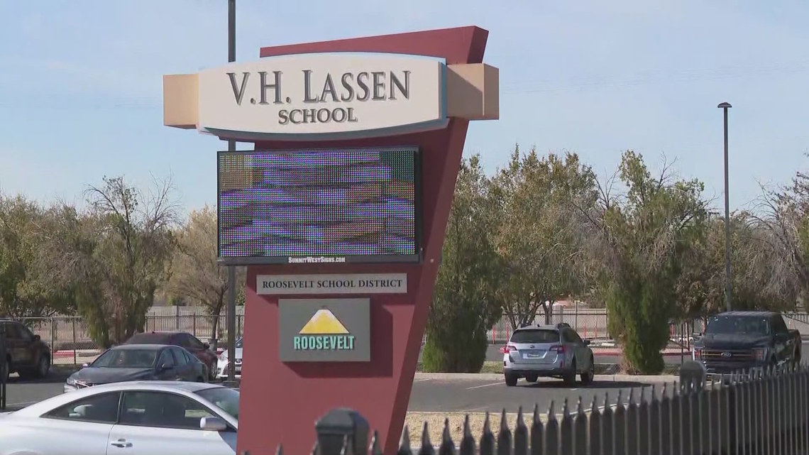  Valley school board votes to close 5 schools 